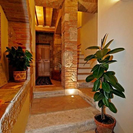 La Locanda Del Vino Nobile B&B Монтепульчано Экстерьер фото